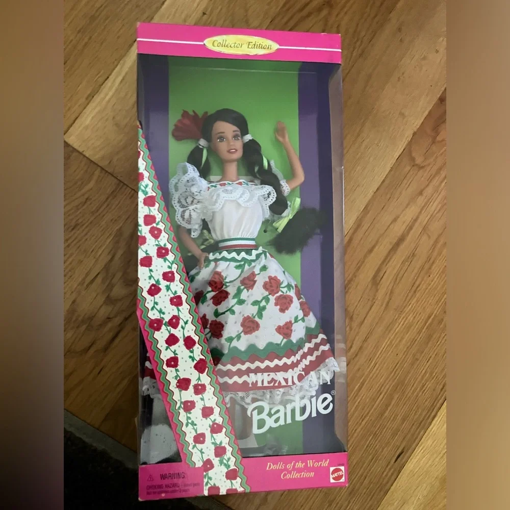 Barbie collector dolls in the boxes Around the World - Picture 2 of 10